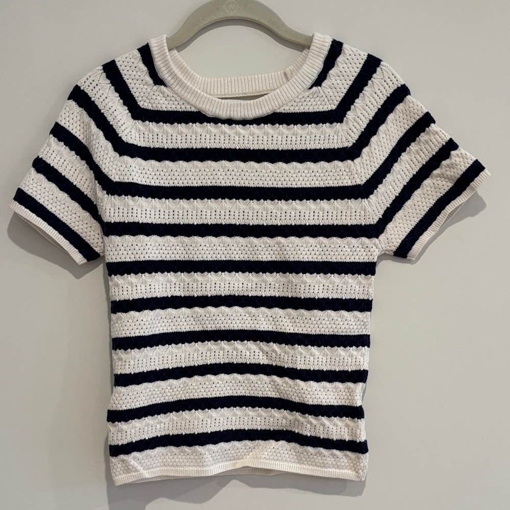 Heartloom Black & White Striped Knit Lace-Up Back Top – Size M